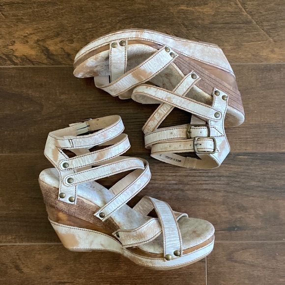 Bed Stu Shoes Bed Stu Distressed Strappy Leather Heel Sandals White